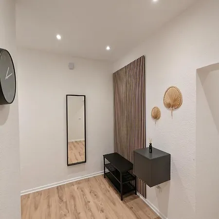 Cosy 2 Bedroom Apartment 75M2 Mönchengladbach Eksteriør billede